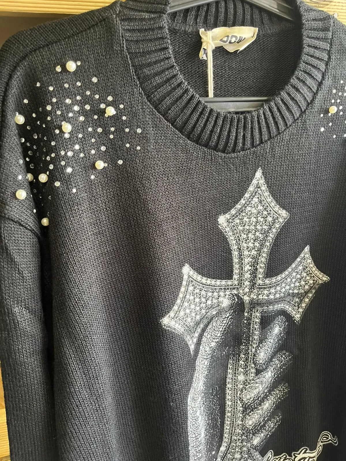 Maglione Oversize "Saint Tears" con Croce e Perle - Thumb 1